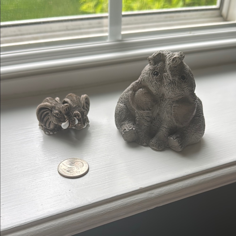 Set of Elephant pairs